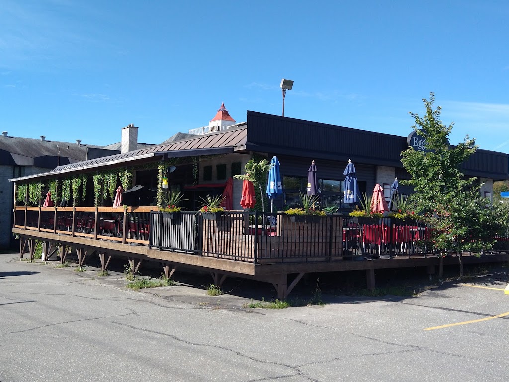 EggsFruits rue King Ouest Ascot Corner, J1L 1V5 Menu, Reviews