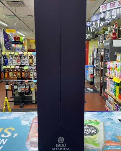 Liquor Store «Package Store», reviews and photos, 134 SW Florida Gateway Dr # 10, Lake City, FL 32024, USA