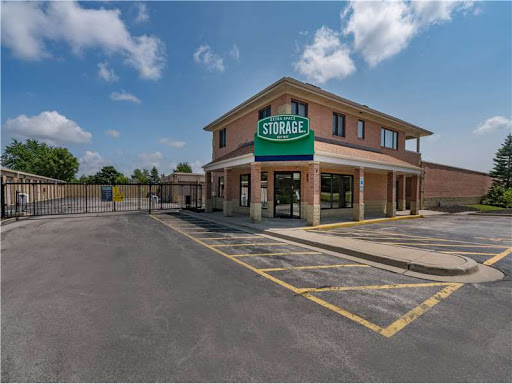Self-Storage Facility «Extra Space Storage», reviews and photos, 155 Butterfield Rd, Vernon Hills, IL 60061, USA