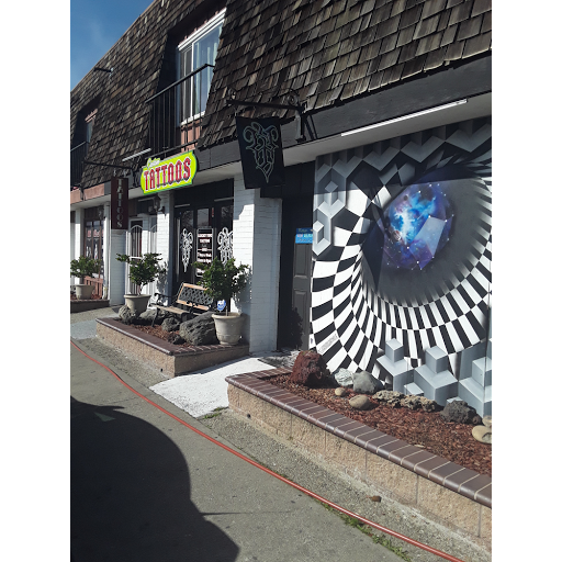 Tattoo Shop «Lucky You Tattoos», reviews and photos, 181 W Alameda St A, Manteca, CA 95336, USA