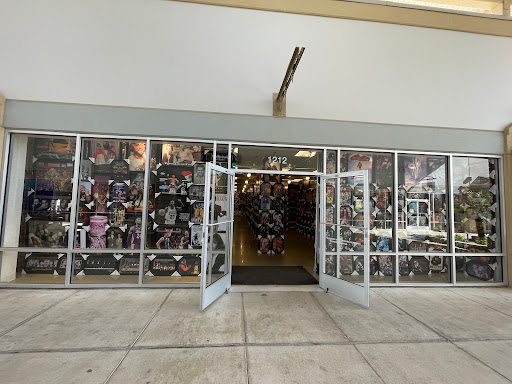 Shopping Mall «Houston Premium Outlets», reviews and photos, 29300 Hempstead Rd, Cypress, TX 77433, USA