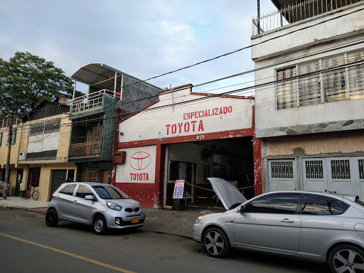 Servicio Especializado Toyota