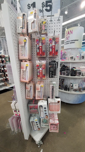 Variety Store «Five Below», reviews and photos, 1776 E Jefferson St, Rockville, MD 20850, USA