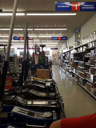 Tool store Independence