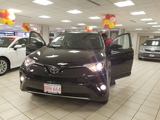 Toyota Dealer «Toyota of Watertown», reviews and photos, 149 Arsenal St, Watertown, MA 02472, USA
