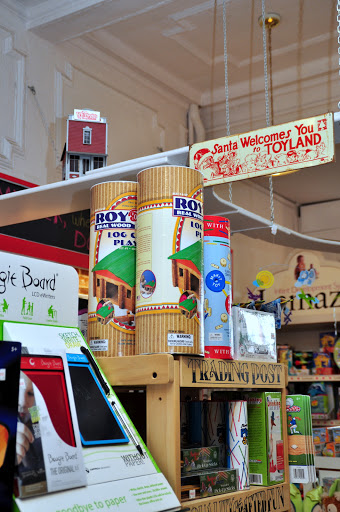Toy Store «Whirlygigs Toy Shop», reviews and photos, 107 Water St, Exeter, NH 03833, USA
