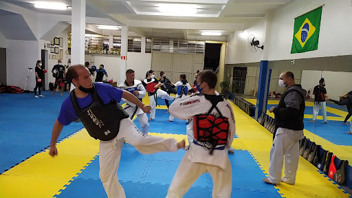 Centro de Treinamento Pro Fit Taekwondo, Hapkido, Muaythai, Boxe e Judo.