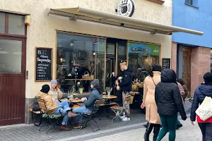 Café Schwarzer Riese image