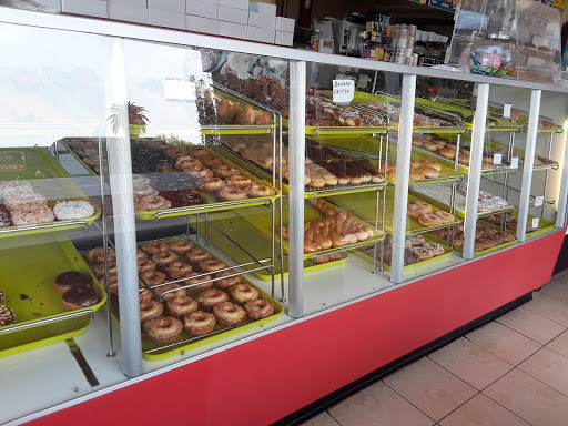 Donut Shop «Donut Star», reviews and photos, 601 W Washington St, San Diego, CA 92103, USA