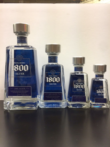 Liquor Store «Red Castle Liquor Store and Growler Filling Station», reviews and photos, 1200 S 1st St, Louisville, KY 40203, USA