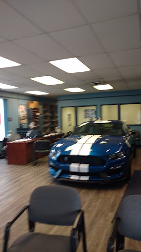 Fincannon Ford, 1510 N Walnut St, Hartford City, IN 47348, USA, 