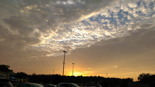 Shopping Mall «Crossroads Shopping Center», reviews and photos, 409 Tarrytown Rd, White Plains, NY 10607, USA