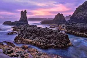 Cathedral Rocks image