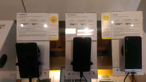 Cell Phone Store «Sprint Store», reviews and photos, 707 Neshaminy Mall #602, Bensalem, PA 19020, USA