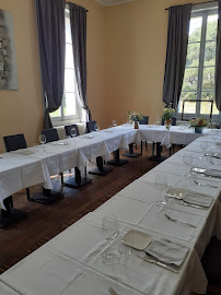 Atmosphère du Restaurant Château de Puybelliard à Chantonnay - n°4