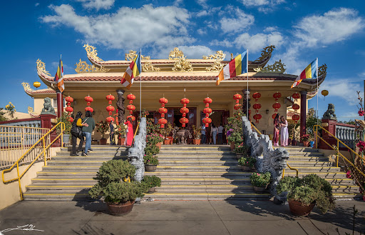 Chua Dieu Ngu Buddhist Temple