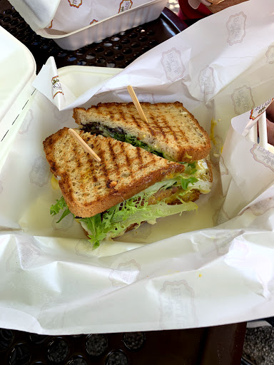 Gourmet Grocery Store «Boerne Epicure Gourmet Market», reviews and photos, 210 S Main St, Boerne, TX 78006, USA