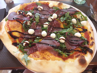 Ôlive Pizzeria à Aix-les-Bains