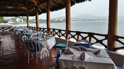 RESTAURANTE LOS DELFINES