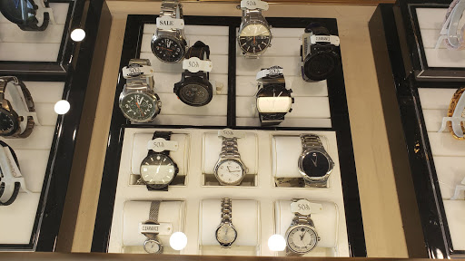 Jeweler «Golden Gifts Jewelers», reviews and photos, 33300 W 6 Mile Rd, Livonia, MI 48152, USA