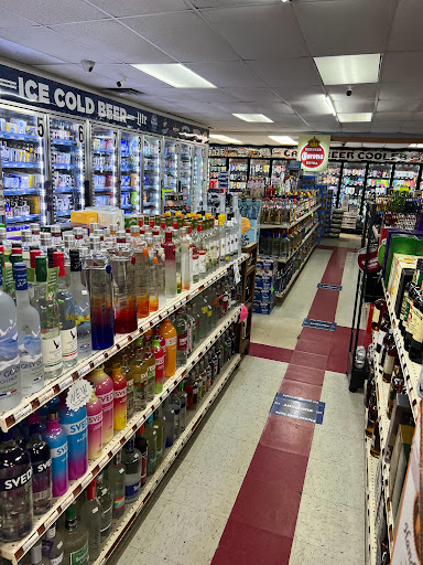 Liquor Store «Red Carpet Liquor», reviews and photos, 410 Pine Lake Ave, La Porte, IN 46350, USA