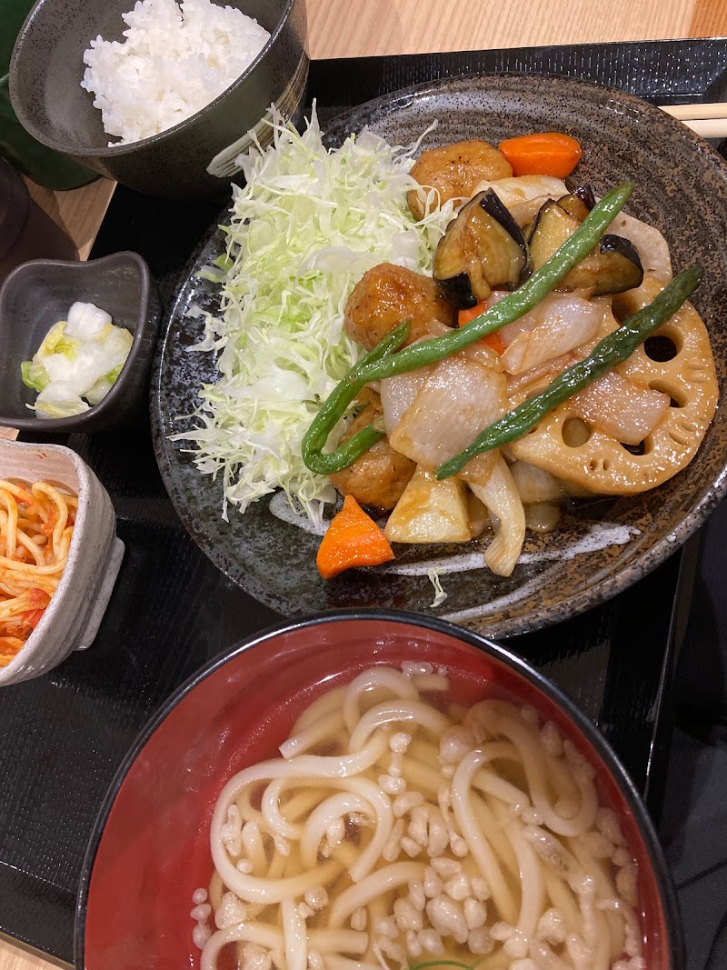 ごはん家 兵庫県神戸市中央区港島中町 レストラン グルコミ