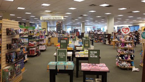 Book Store «Barnes & Noble», reviews and photos, 21001 N Tatum Blvd #42, Phoenix, AZ 85050, USA