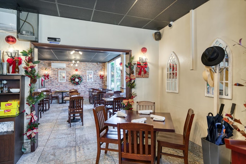 Casa Italia Restaurant 33785