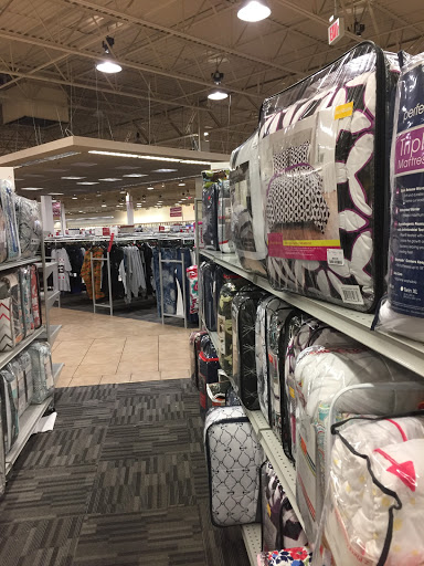 Clothing Store «Burlington Coat Factory», reviews and photos, 22331 Eureka Rd, Taylor, MI 48180, USA