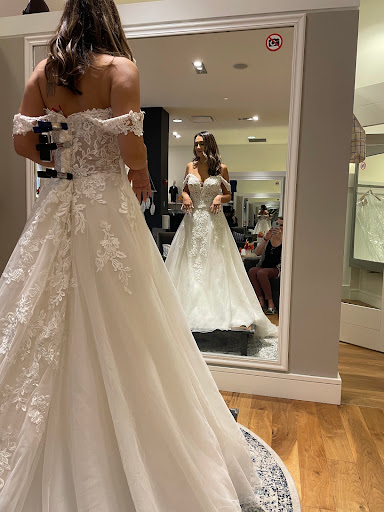 Wedding Store «Boulevard Bride», reviews and photos, 300 Lake St Louis Blvd, Lake St Louis, MO 63367, USA