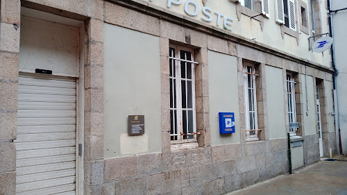 La Banque Postale à Roscoff