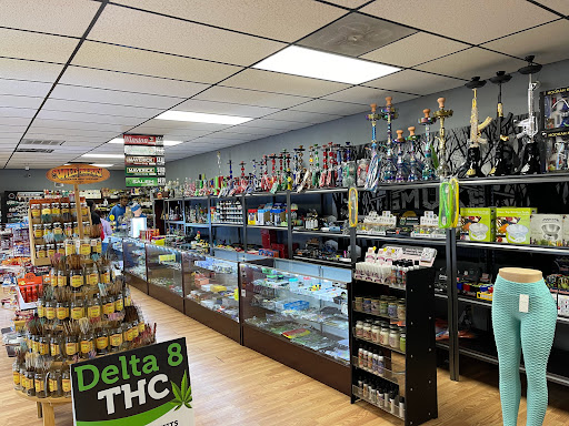 Tobacco Shop «Smoke House Vapes & Tobacco», reviews and photos, 3808 High Point Rd, Greensboro, NC 27407, USA