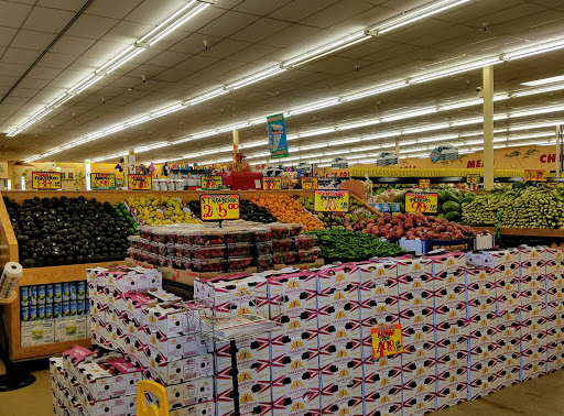 Grocery Store «Fiesta Market», reviews and photos, 160 N Bolingbrook Dr, Bolingbrook, IL 60440, USA