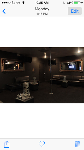 Night Club «Aura Lounge», reviews and photos, 3320 Holland Road, Virginia Beach, VA 23452, USA