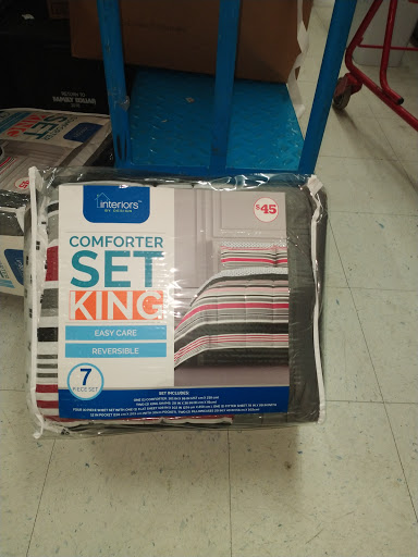 Dollar Store «FAMILY DOLLAR», reviews and photos, 292 Belmont Ave, Springfield, MA 01108, USA