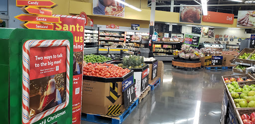 Discount Store «Walmart», reviews and photos, 7600 SW Dartmouth St, Tigard, OR 97223, USA