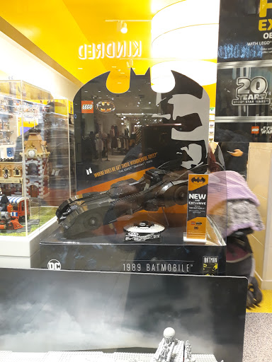 Toy Store «The LEGO Store», reviews and photos, 55 W County Center Dr, Des Peres, MO 63131, USA