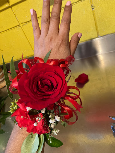 Florist «Genesis Flower And Gift Shop», reviews and photos, 1801 N Garey Ave, Pomona, CA 91767, USA