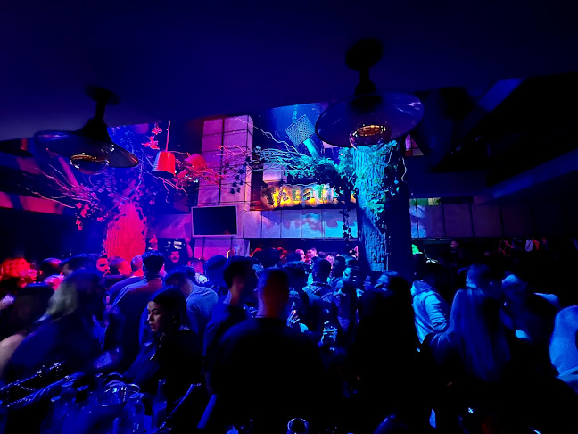 Επαμεινώνδα 79, Θήβα 322 00