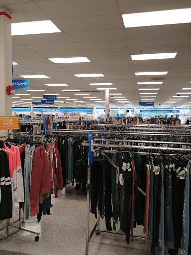 Clothing Store «Ross Dress for Less», reviews and photos, 1125 Woodruff Rd, Greenville, SC 29607, USA