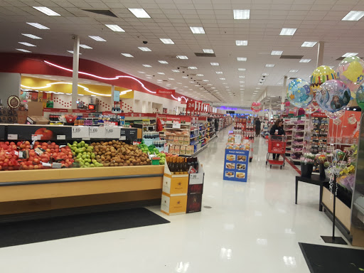Department Store «Target», reviews and photos, 3885 E Main St, St Charles, IL 60174, USA