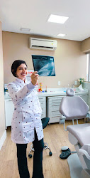 Dra. Mayara Barbosa - Ortodontia Especializada