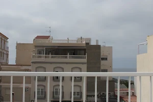 Hostal Onteniente image