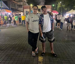 Phrathat Night Market photo