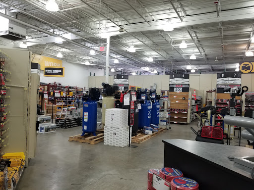 Tool Store «Northern Tool + Equipment», reviews and photos, 3906 W Hillsborough Ave, Tampa, FL 33614, USA