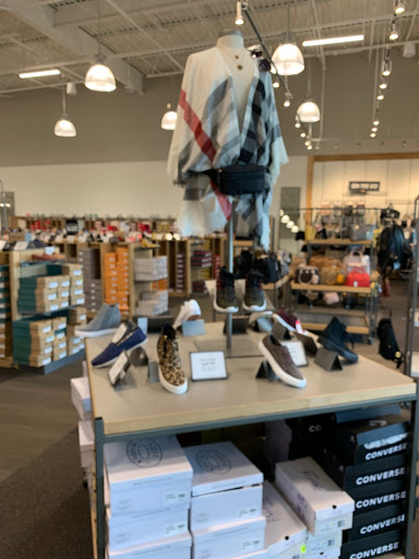 Shoe Store «DSW Designer Shoe Warehouse», reviews and photos, 2921 Rio Grande Blvd #100, Euless, TX 76039, USA