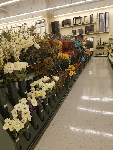 Craft Store «Hobby Lobby», reviews and photos, 1055 E Golf Rd, Schaumburg, IL 60173, USA