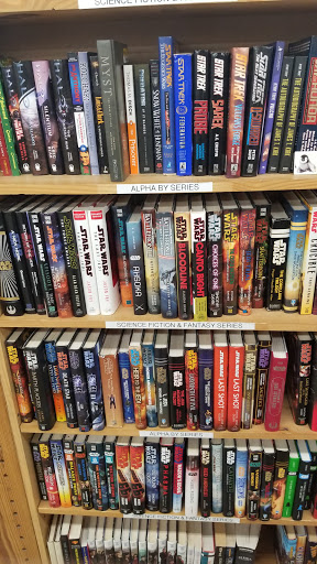 Book Store «Half Price Books», reviews and photos, 17145 W Bluemound Rd, Brookfield, WI 53005, USA