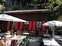 Atmosphère du Café La Buvette du Chapeau à Chamonix-Mont-Blanc - n°9