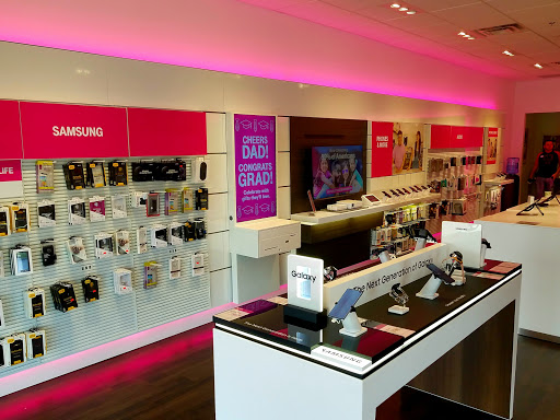 Cell Phone Store «T-Mobile», reviews and photos, 3500 Washtenaw Ave a, Ann Arbor, MI 48104, USA